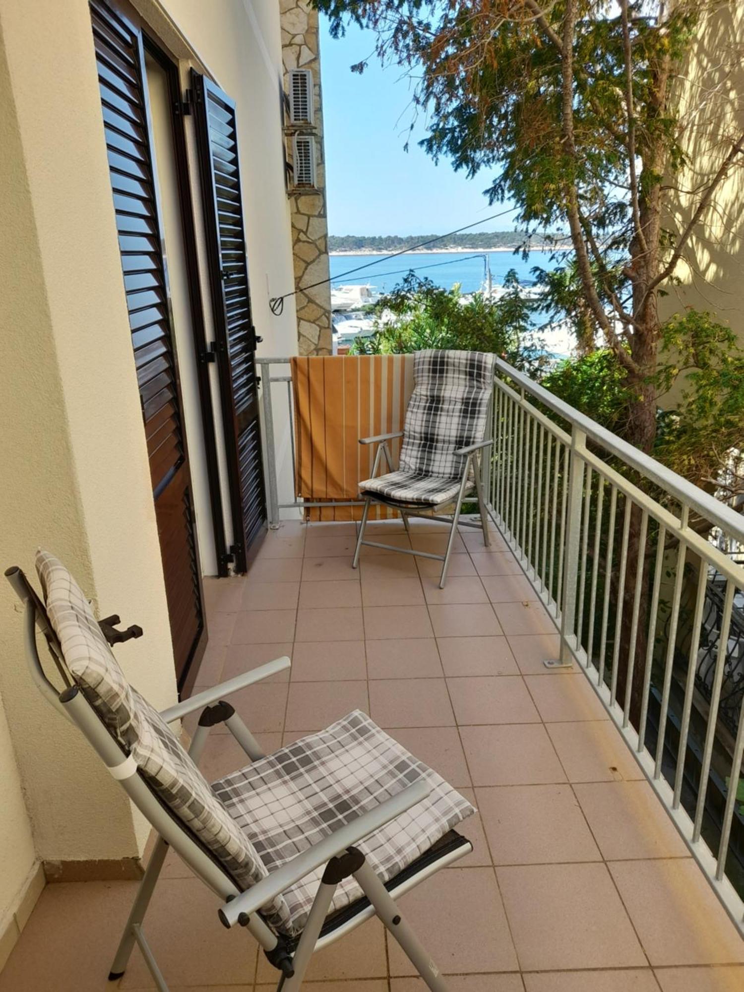 Apartments And Studios Vinko Matic Rab Town Szoba fotó